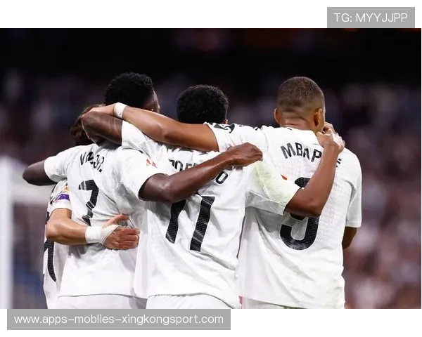 姆巴佩巧妙倒三角配合完成制胜进球 姆巴佩巧妙倒三角配合完成制胜进球