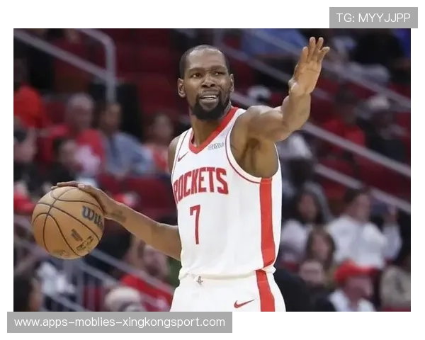 杜兰特急停跳投连中,太阳试图逼近分差 杜兰特急停跳投连中,太阳试图逼近分差